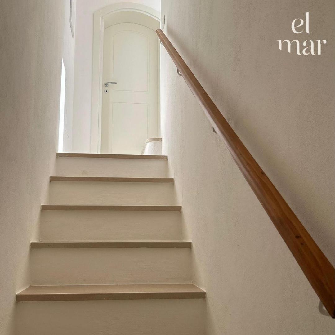 El-Mar Locazione Turistica House With Exclusive Terrace Apartment Полиняно а Маре Екстериор снимка