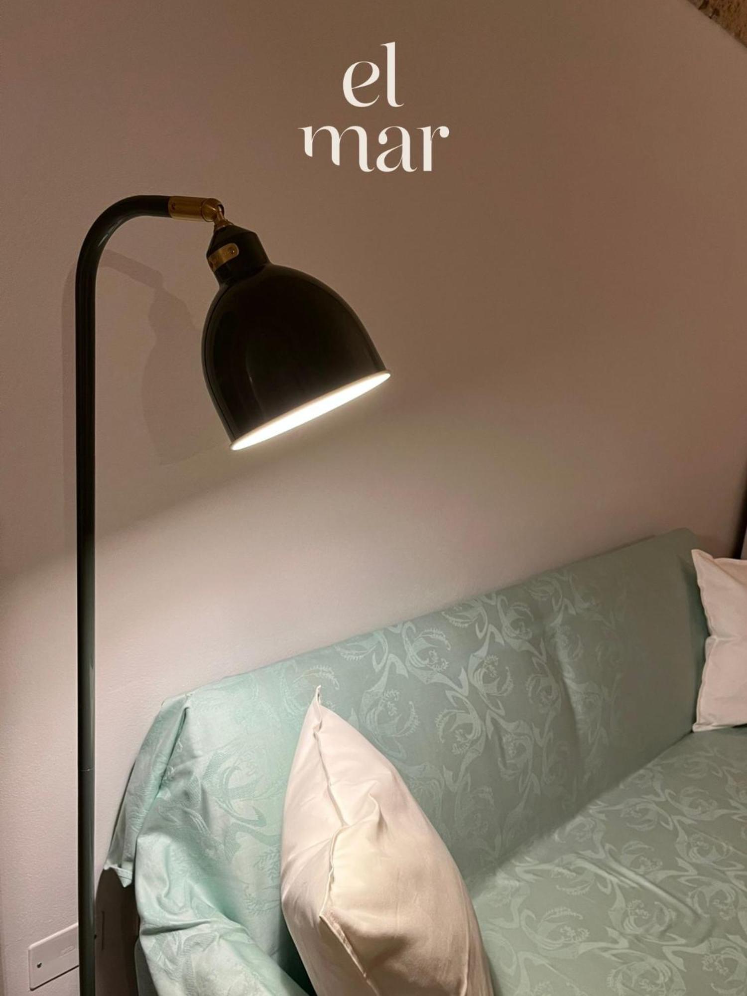 El-Mar Locazione Turistica House With Exclusive Terrace Apartment Полиняно а Маре Екстериор снимка